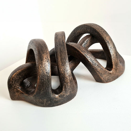 Sculpture contemporaine en argile Le tunnel | EMPREINTES Paris - EMPREINTES Paris