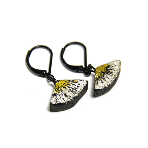 boucles_doreilles_kuro_kin_palla_sashi_ginko_charcoal_eskimeit copie | EMPREINTES Paris - EMPREINTES Paris