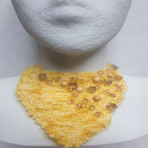 le_collier_jaune_manfred_millicent copie | EMPREINTES Paris - EMPREINTES Paris