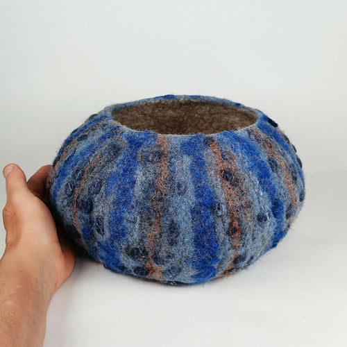 vide_poche_oursin_bleu_et_cuivre_en_feutre_de_laine_atelier_lanzetta copie | EMPREINTES Paris - EMPREINTES Paris