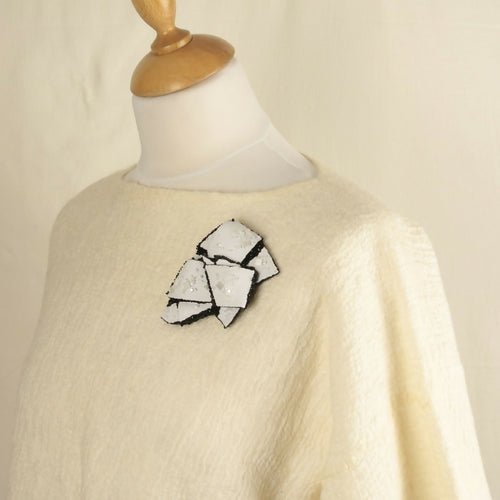 origami_ii_sculpture_textile_a_porter_virginie_parrot copie | EMPREINTES Paris - EMPREINTES Paris