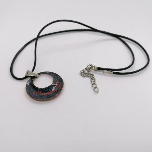 Pendentif Couleurs de Feux en émail sur cuivre rouge | EMPREINTES Paris - EMPREINTES Paris