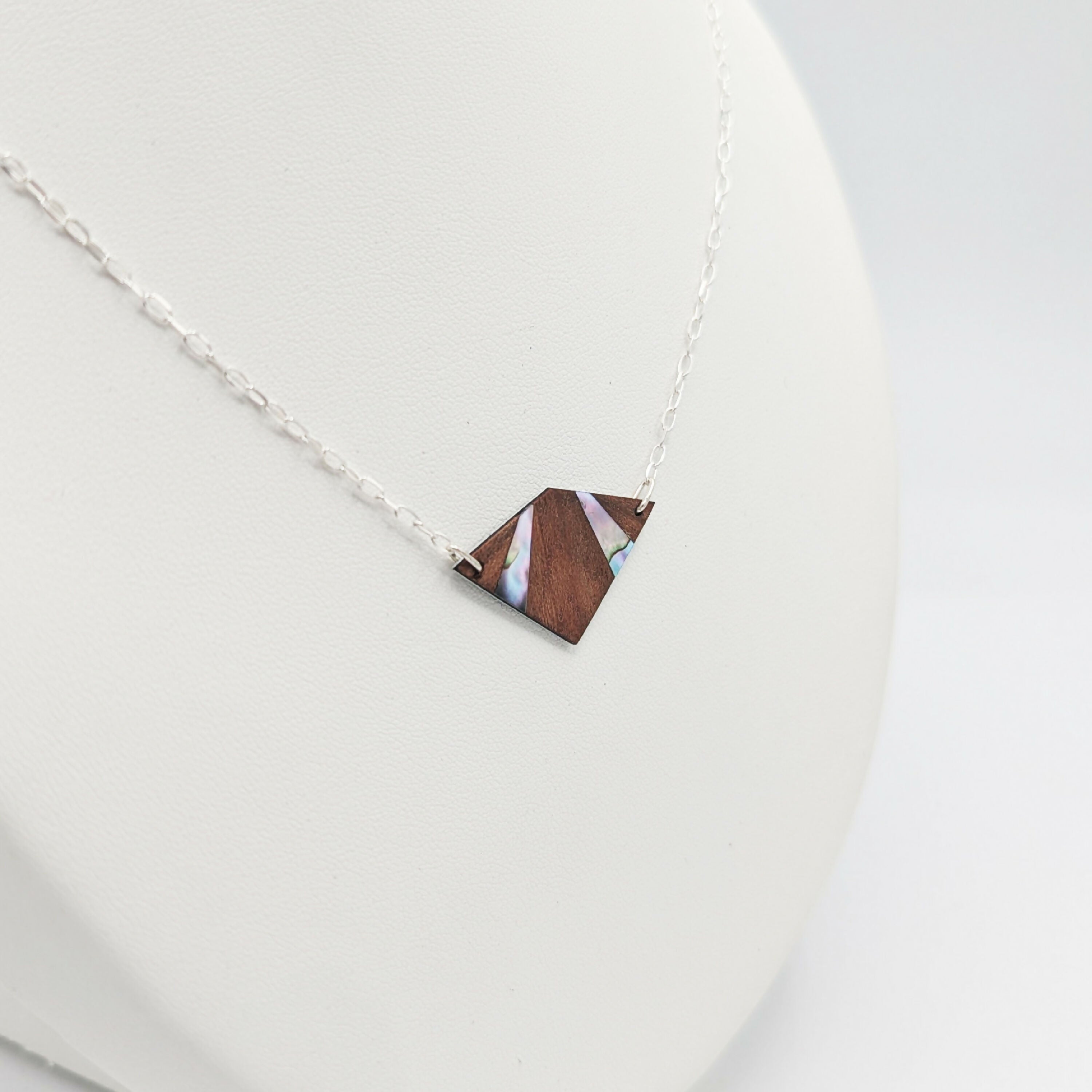 collier_fly_1_le_galludec_marqueterie copie | EMPREINTES Paris