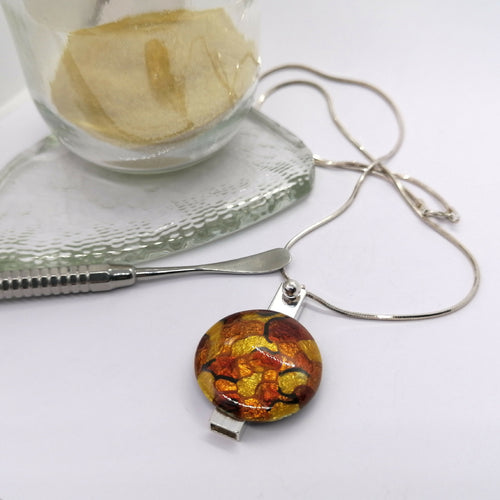 Collier en émail Talisman Jaune, orange, rouge | EMPREINTES Paris - EMPREINTES Paris