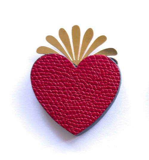 broche_ex_voto_rouge_graine_julie_troncin_maroquinerie copie | EMPREINTES Paris - EMPREINTES Paris