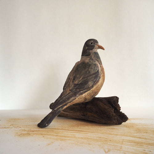 sculpture_pigeon_ramier_sur_bois_marie_helene_valladeh copie | EMPREINTES Paris - EMPREINTES Paris