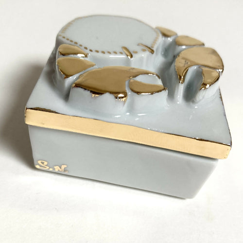 boite_a_bijoux_zodiaque_cancer_serge_nicole_porcelaine | EMPREINTES Paris - EMPREINTES Paris
