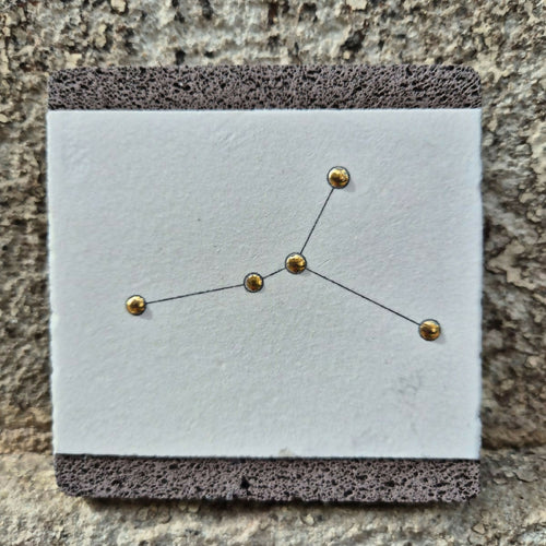 carre_de_pierre_de_lave_emaillee_constellation_du_cancer_les_emaux_de_marie copie | EMPREINTES Paris - EMPREINTES Paris