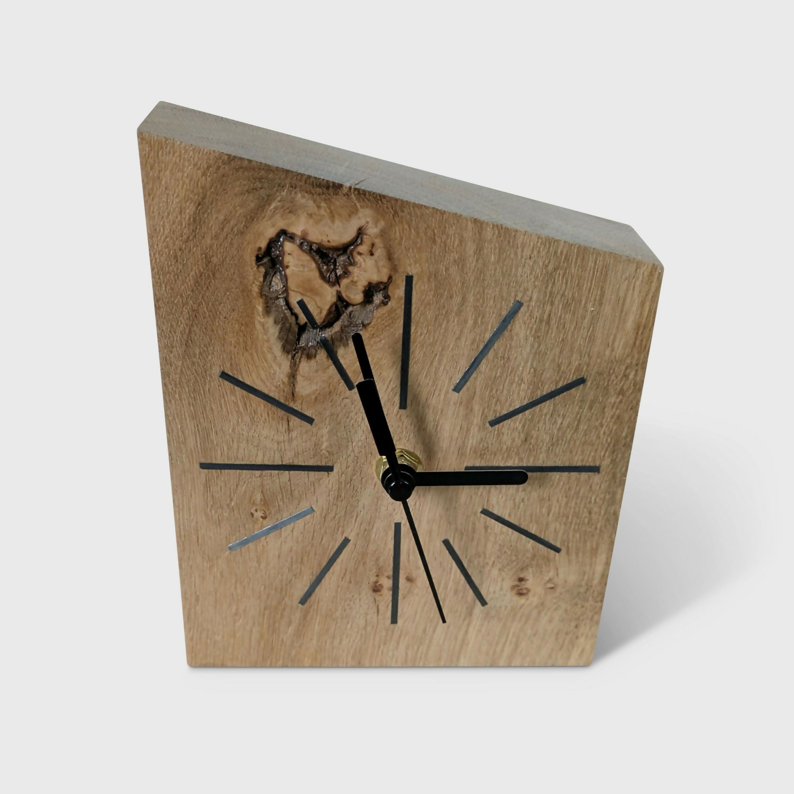 Horloge de bureau en Chêne massif et Marqueterie de paille Gris Anthracite | EMPREINTES Paris