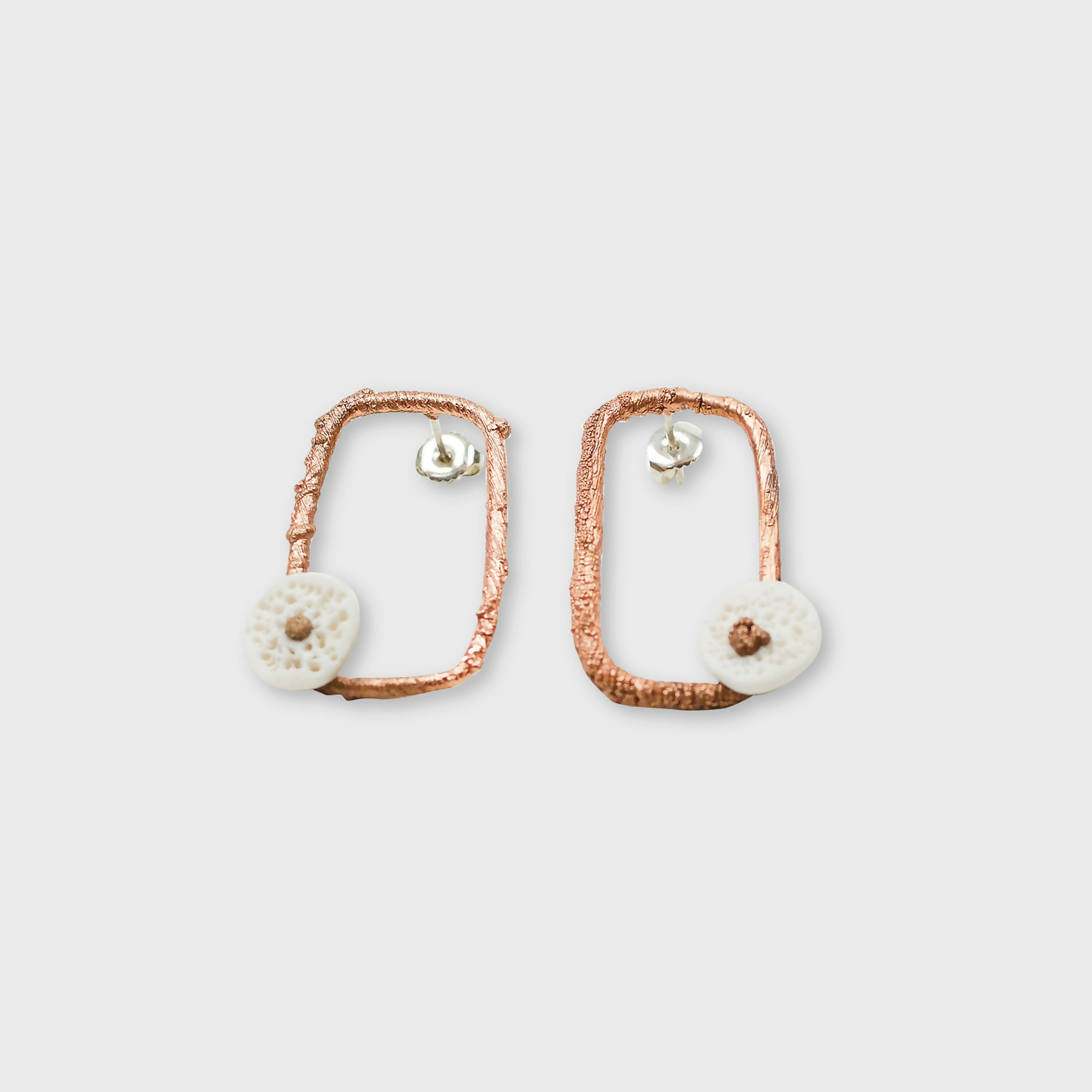 boucles_doreilles_rectangles_porcelaine_et_cuivre_texture_atelier_christine_moquet copie | EMPREINTES Paris