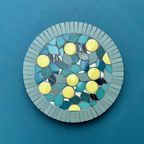 dessous_de_plat_floral_pompons_jaunes_anis_et_celadon copie | EMPREINTES Paris - EMPREINTES Paris