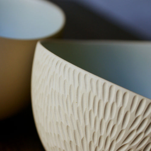 bol_gres_blanc_grave_interieur_bleu_vert_pale_emmanuelle_manche_ceramique copie | EMPREINTES Paris - EMPREINTES Paris