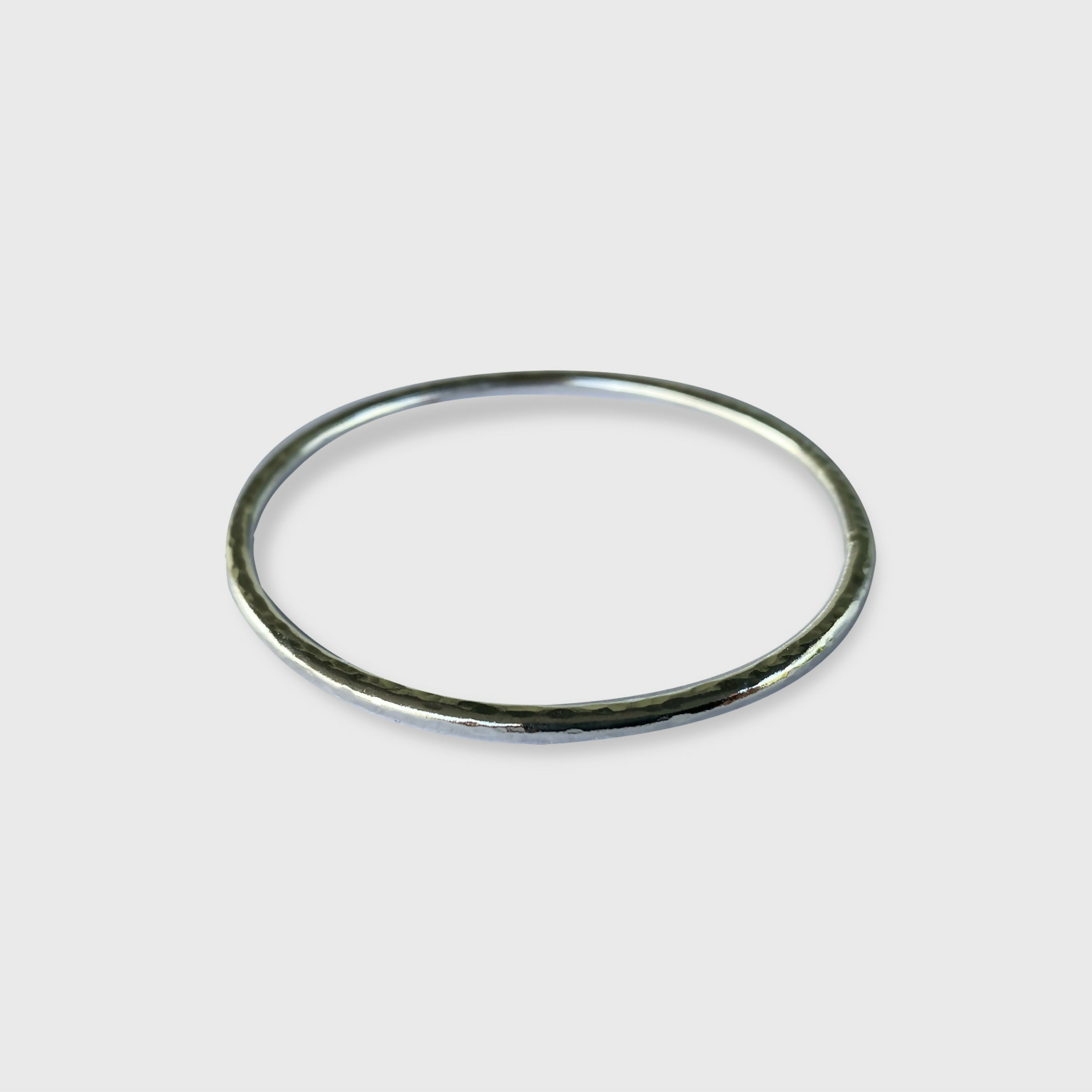 bracelet_jonc_en_argent_massif_martele_small_artyssia copie | EMPREINTES Paris