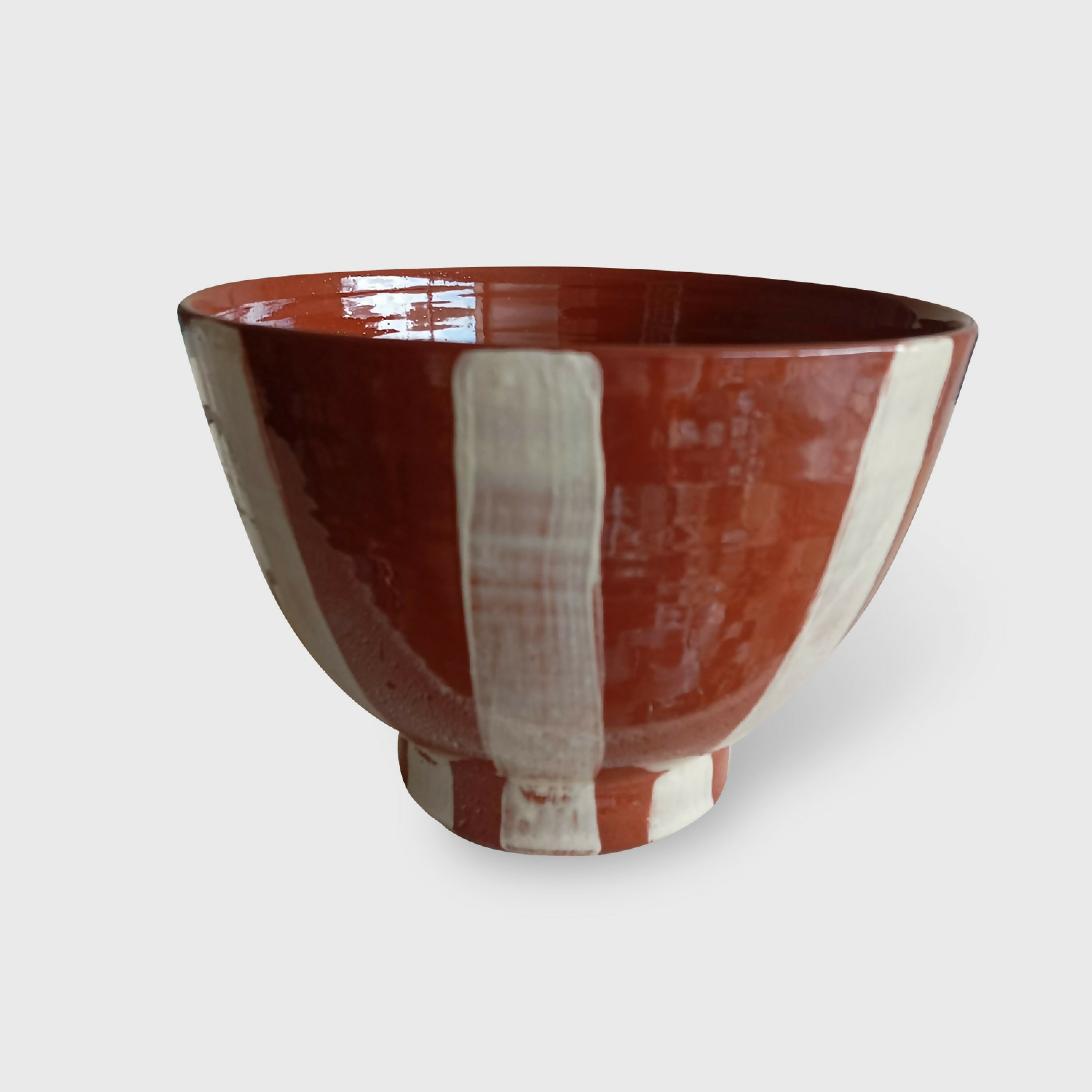 grand_bol_terre_rouge_rayures_blanches_georgie_blin_ceramiste copie | EMPREINTES Paris