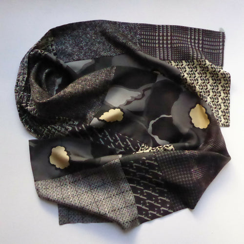 grande_echarpe_soie_graphique_gris_noir_maya_hochman copie | EMPREINTES Paris - EMPREINTES Paris