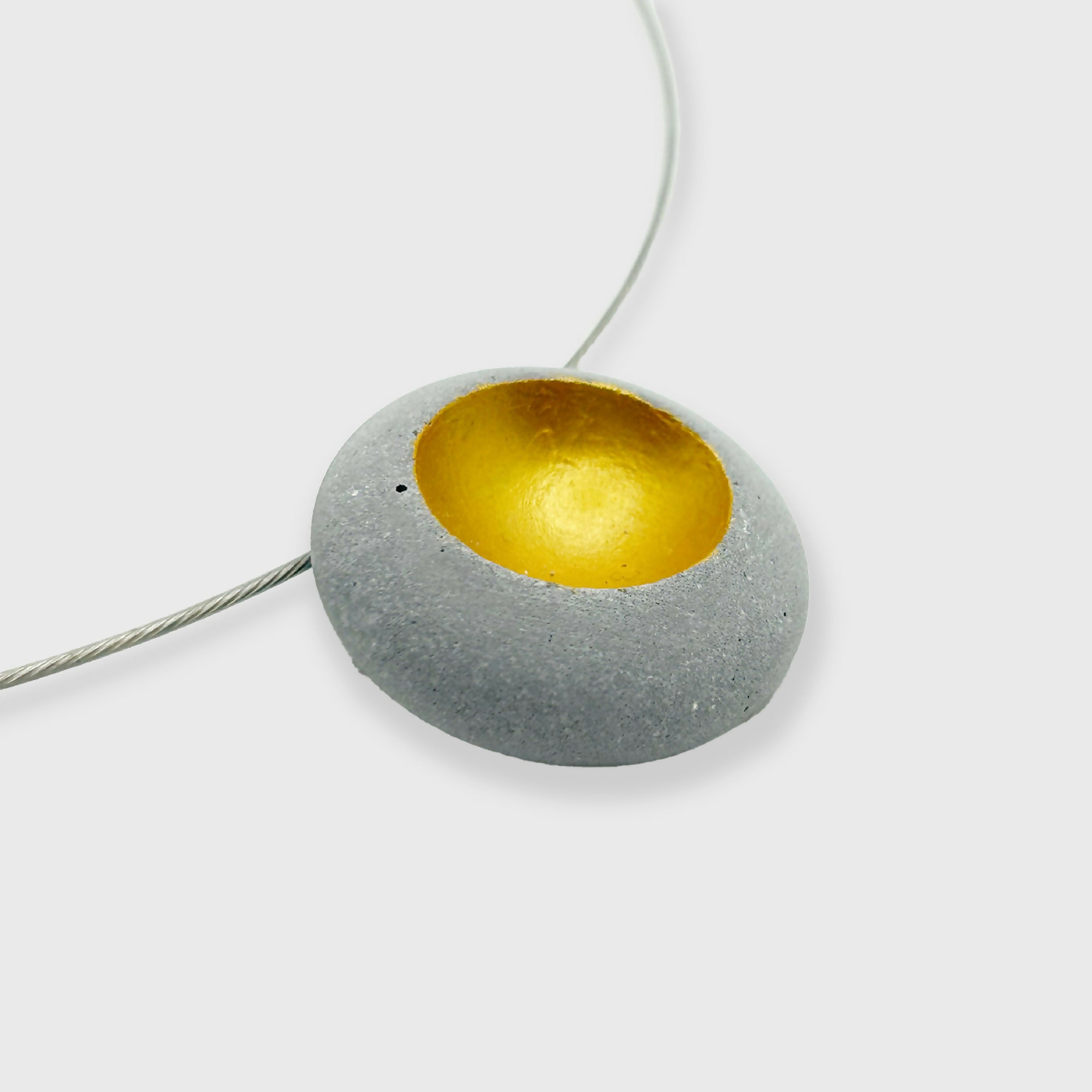 collier_en_beton_bulle_icy_mouse copie | EMPREINTES Paris