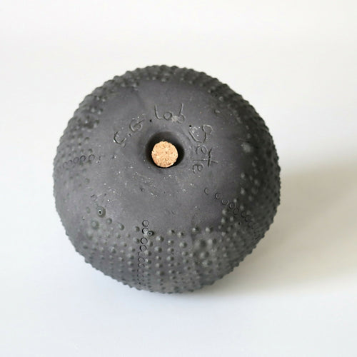 saliere_porcelaine_noire_oursin_cglabsete copie | EMPREINTES Paris - EMPREINTES Paris