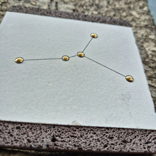 carre_de_pierre_de_lave_emaillee_constellation_du_cancer_les_emaux_de_marie copie | EMPREINTES Paris - EMPREINTES Paris