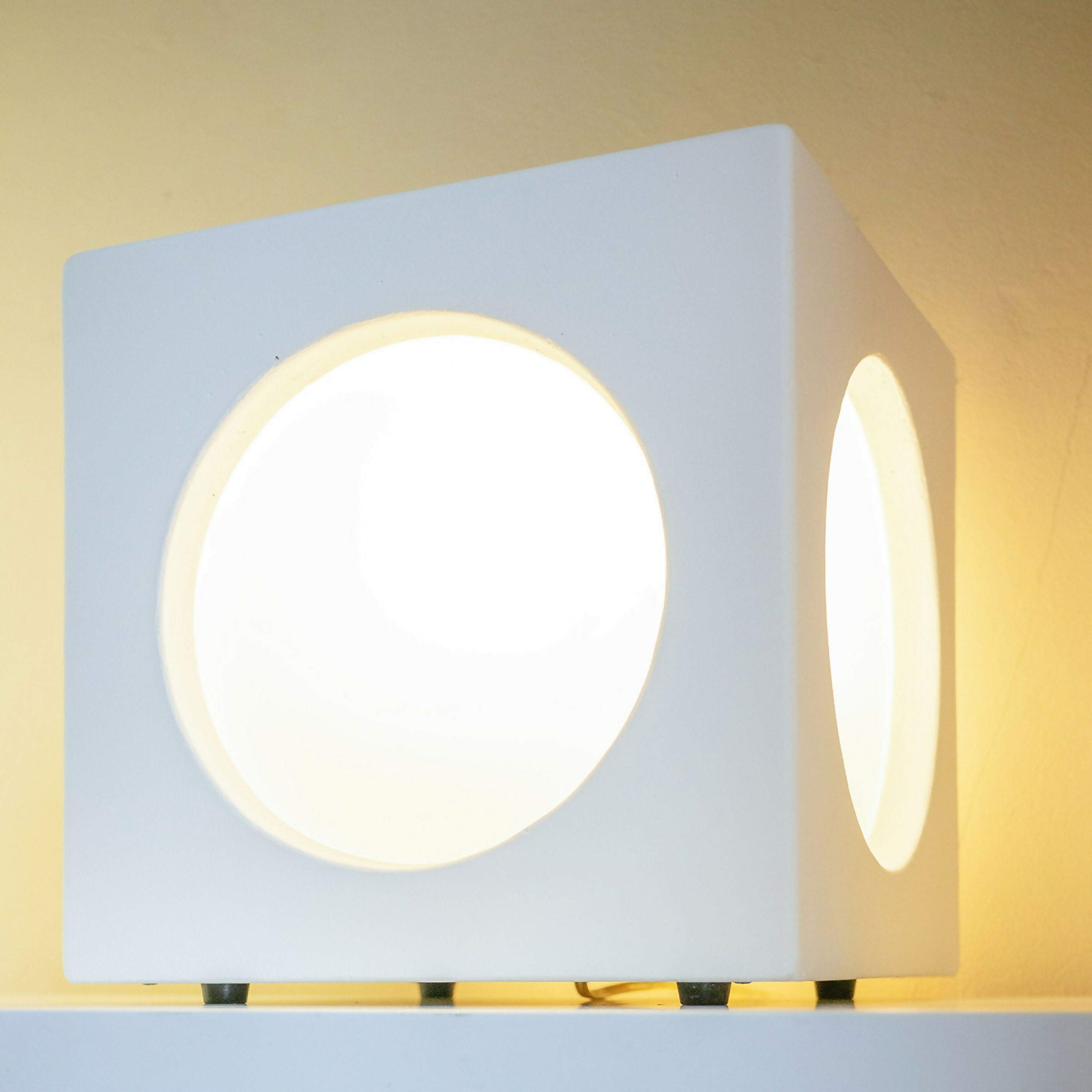 LRxLBI3atY | EMPREINTES Paris