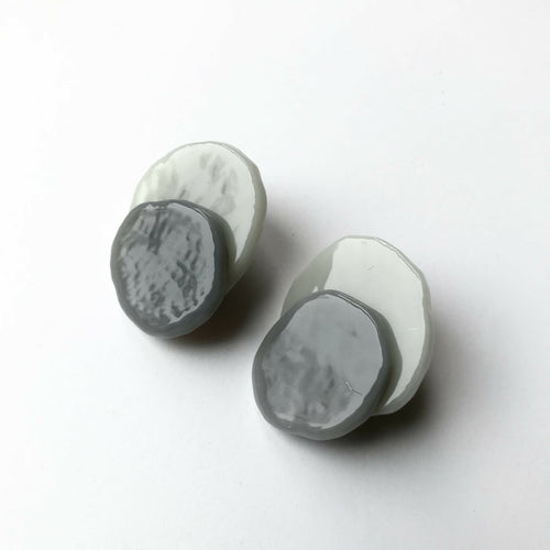 boucles_ricochet_gris_beige_mari_et_femme copie | EMPREINTES Paris - EMPREINTES Paris