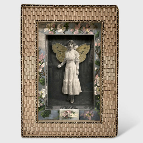 Photomontage - Petite vitrine Fée papillon | EMPREINTES Paris - EMPREINTES Paris