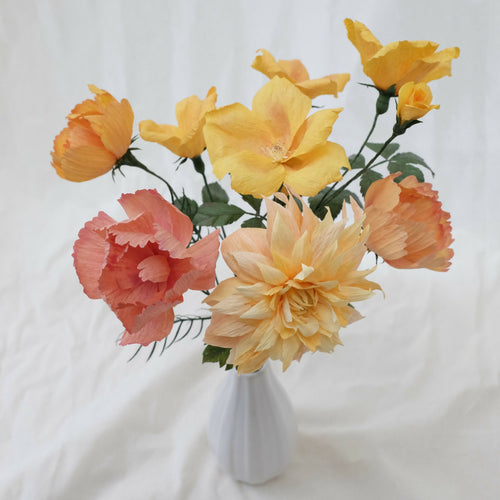 Bouquet de fleurs en papier tons chauds : roses sauvages, dahlia, trois cosmos | EMPREINTES Paris - EMPREINTES Paris