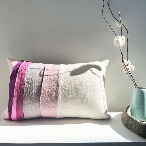 coussin_collection_strates_roses_v_accords_feutres copie | EMPREINTES Paris - EMPREINTES Paris