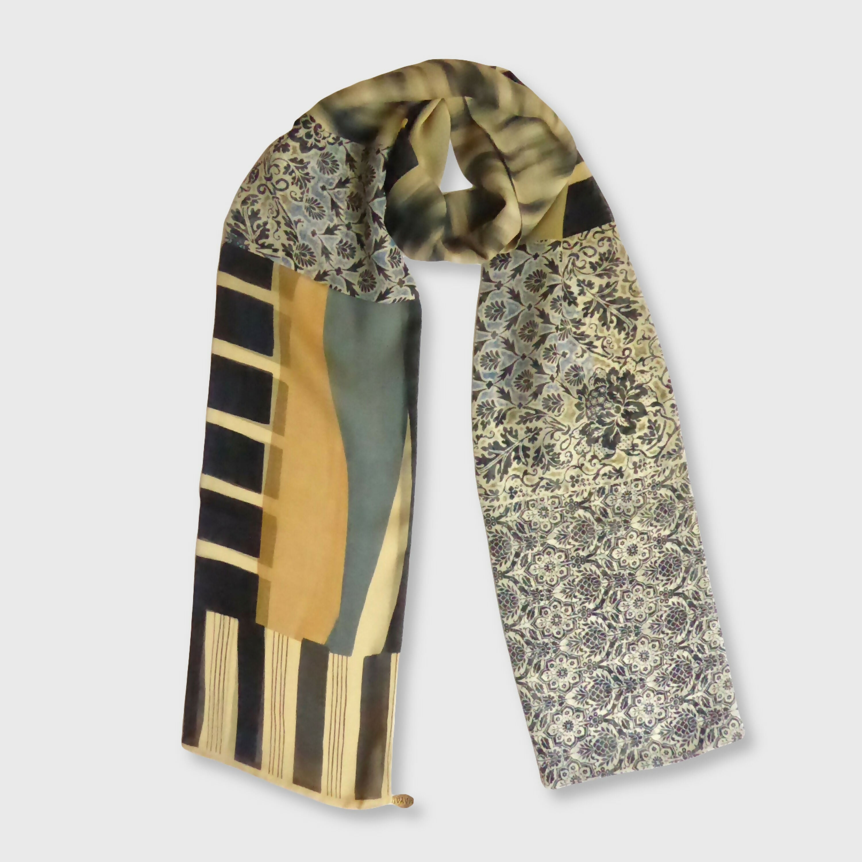 Foulard mousseline soie Graphic flower blue | EMPREINTES Paris