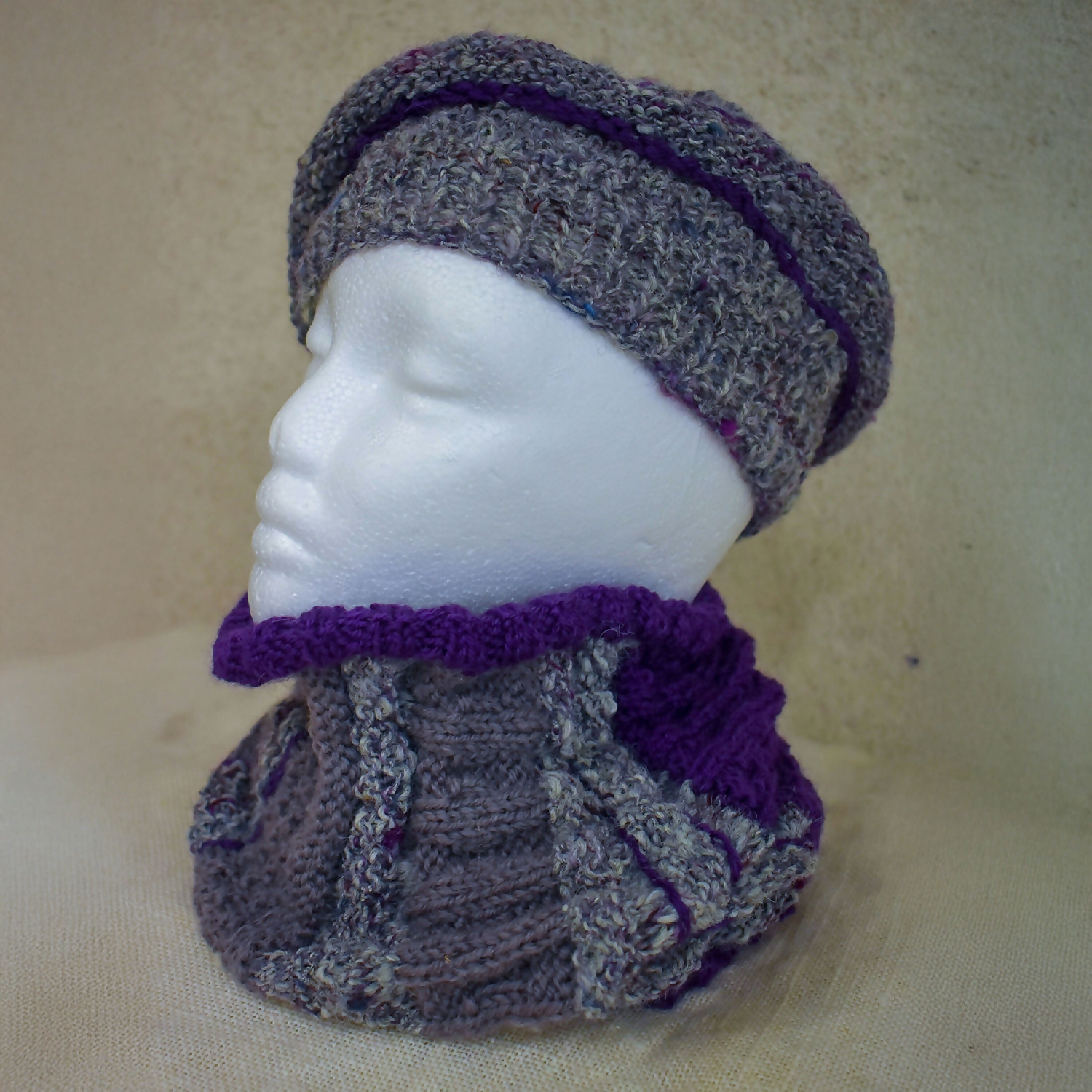 ensemble_bonnet_et_echarpe_juliette_les_aiguilles_de_bribri copie | EMPREINTES Paris