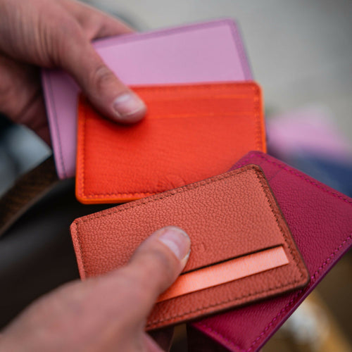 porte_cartes_en_cuir_3_emplacements_lappara copie | EMPREINTES Paris - EMPREINTES Paris