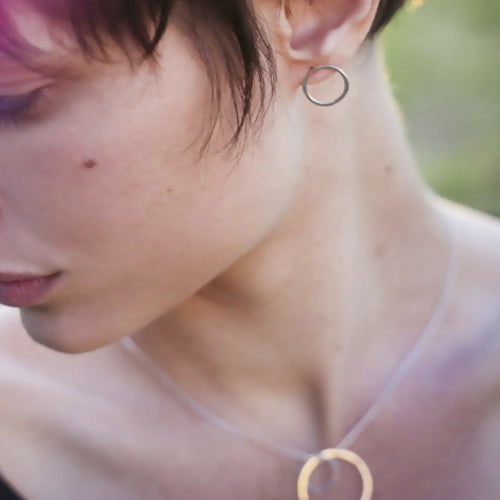 Boucles d’oreilles fils d’argent massif martelés | EMPREINTES Paris - EMPREINTES Paris