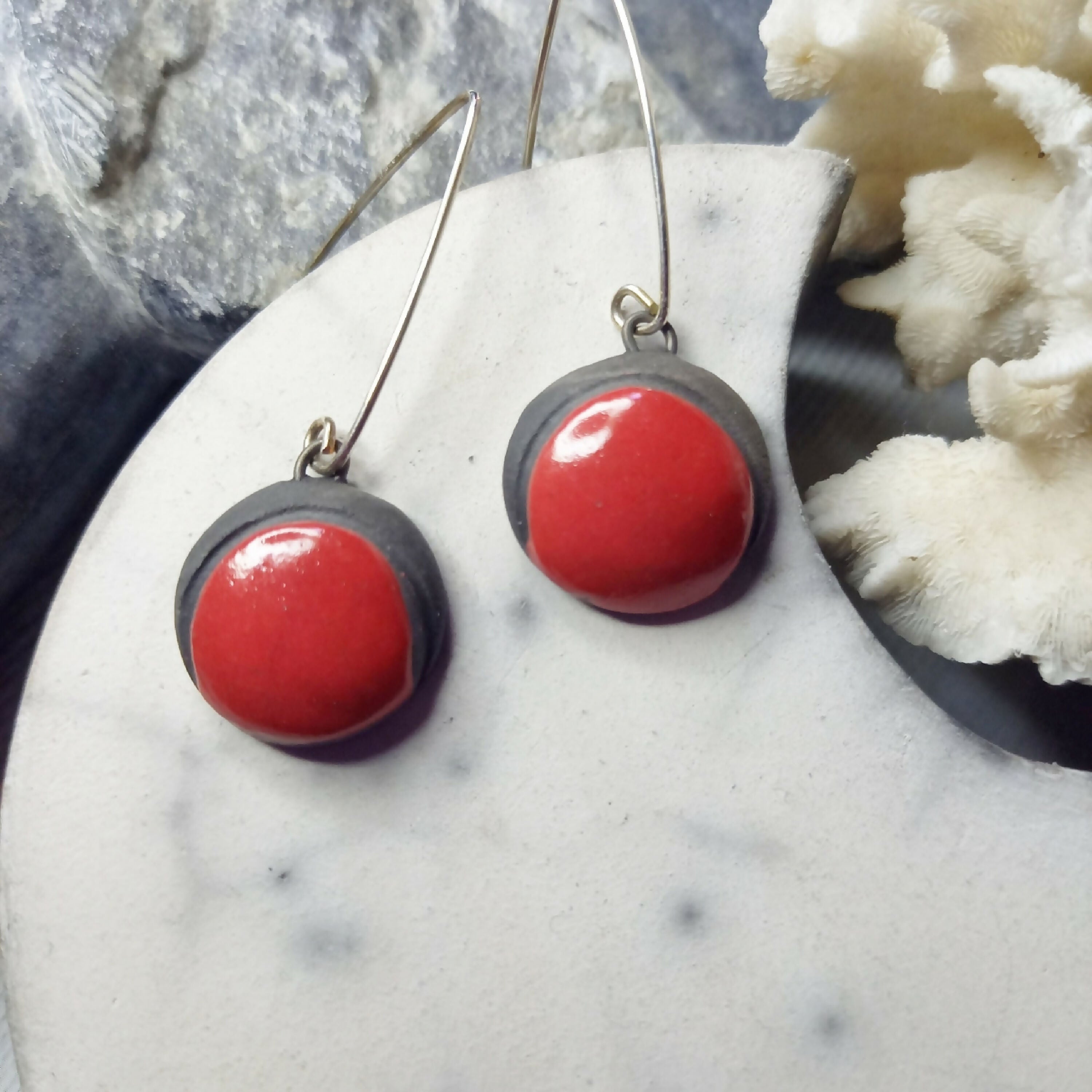 boucles_doreilles_pop_rouges_chloe_bercovici_simplement_terre copie | EMPREINTES Paris