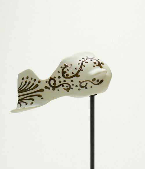 Sculpture petit poisson marron pailleté | EMPREINTES Paris - EMPREINTES Paris