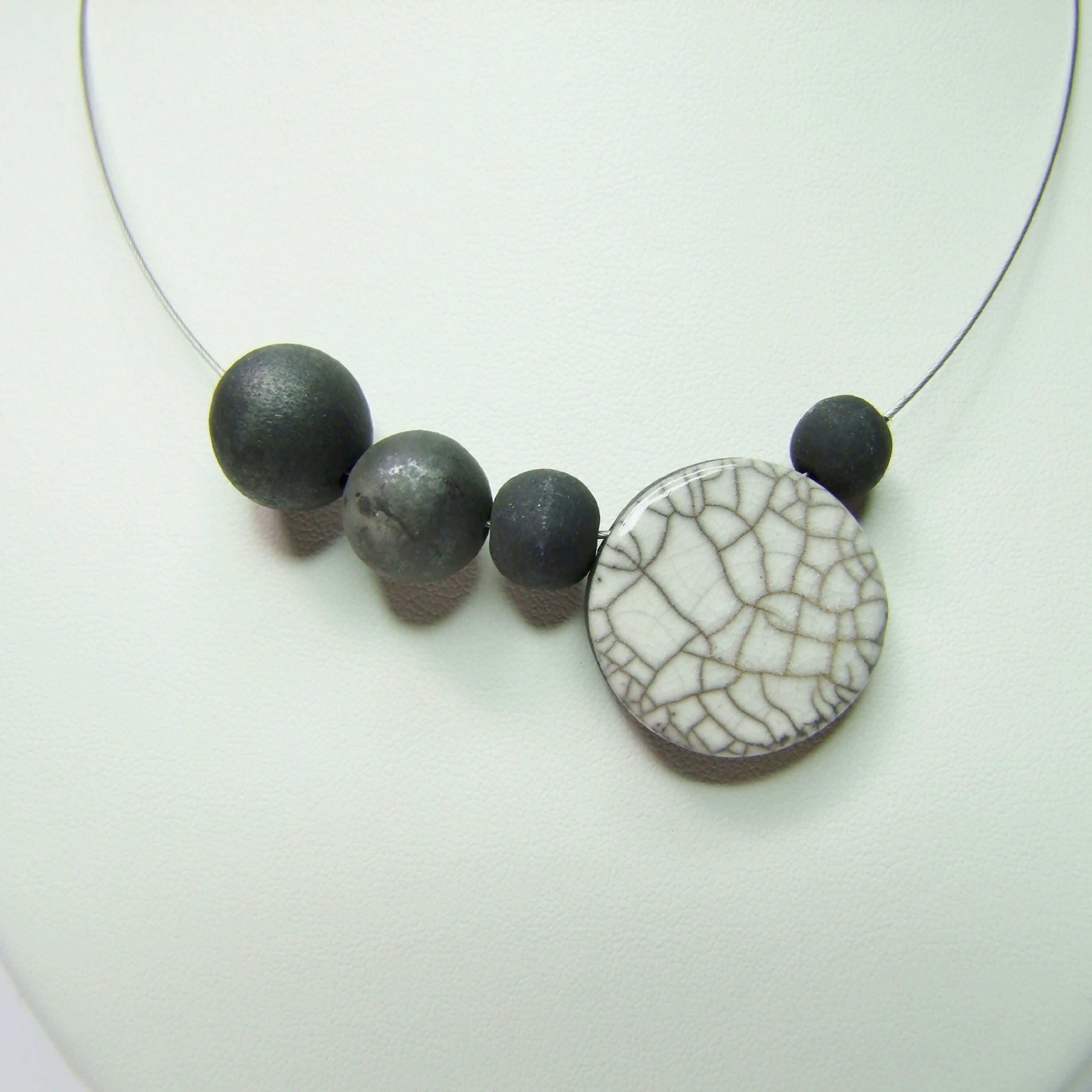 Collier Décroissant blanc craquelé | EMPREINTES Paris