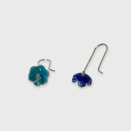 Boucles d'oreilles en argent fin émaillé bicolore Bleu | EMPREINTES Paris - EMPREINTES Paris