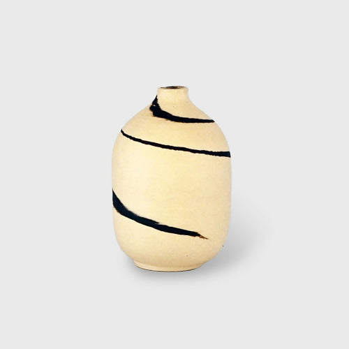 petit_soliflore_blanc_et_noir_serie_nuages_2_potje copie | EMPREINTES Paris - EMPREINTES Paris