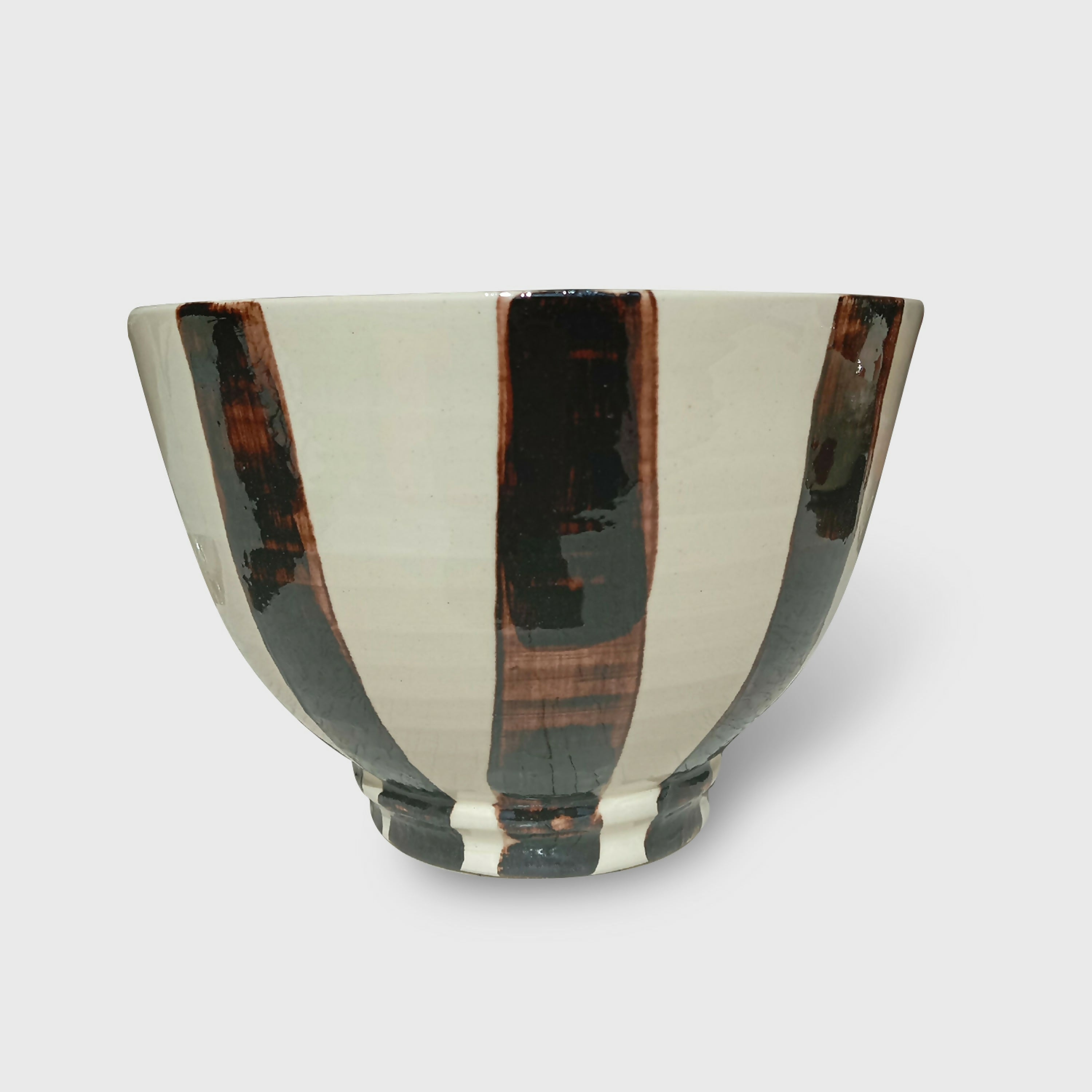 grand_bol_rayures_noires_georgie_blin_ceramiste2 copie | EMPREINTES Paris