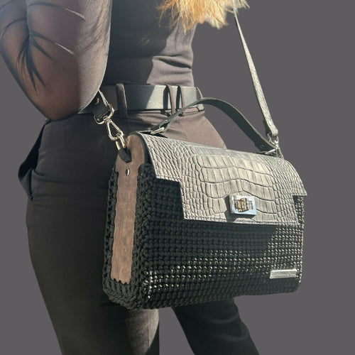 sac_full_black_cordon_en_cuir_naturel_et_bois_les_creations_diryna copie | EMPREINTES Paris - EMPREINTES Paris