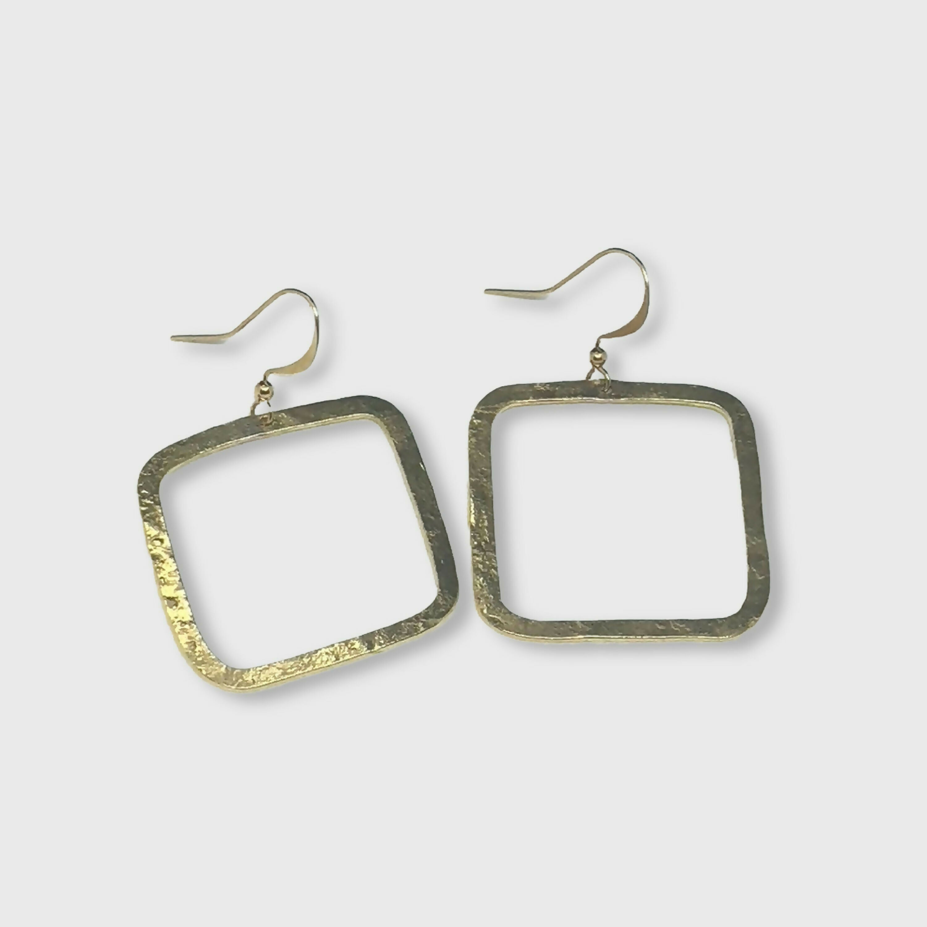 1FlePS6jME | EMPREINTES Paris