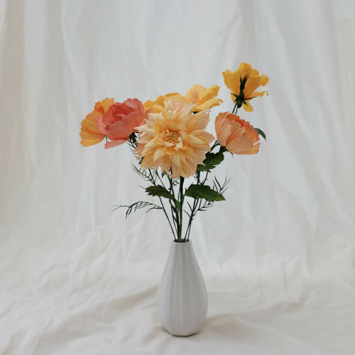 Bouquet de fleurs en papier tons chauds : roses sauvages, dahlia, trois cosmos | EMPREINTES Paris - EMPREINTES Paris