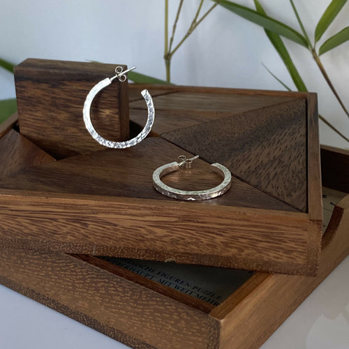 creoles_en_argent_martele_artyssia copie | EMPREINTES Paris - EMPREINTES Paris