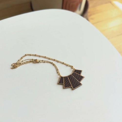 collier_art_deco_bordeaux_julie_troncin_maroquinerie copie | EMPREINTES Paris - EMPREINTES Paris