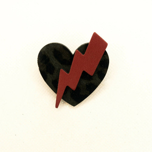 broche_coup_de_foudre_en_cuir_noir_et_rouge_julie_troncin_maroquinerie | EMPREINTES Paris - EMPREINTES Paris