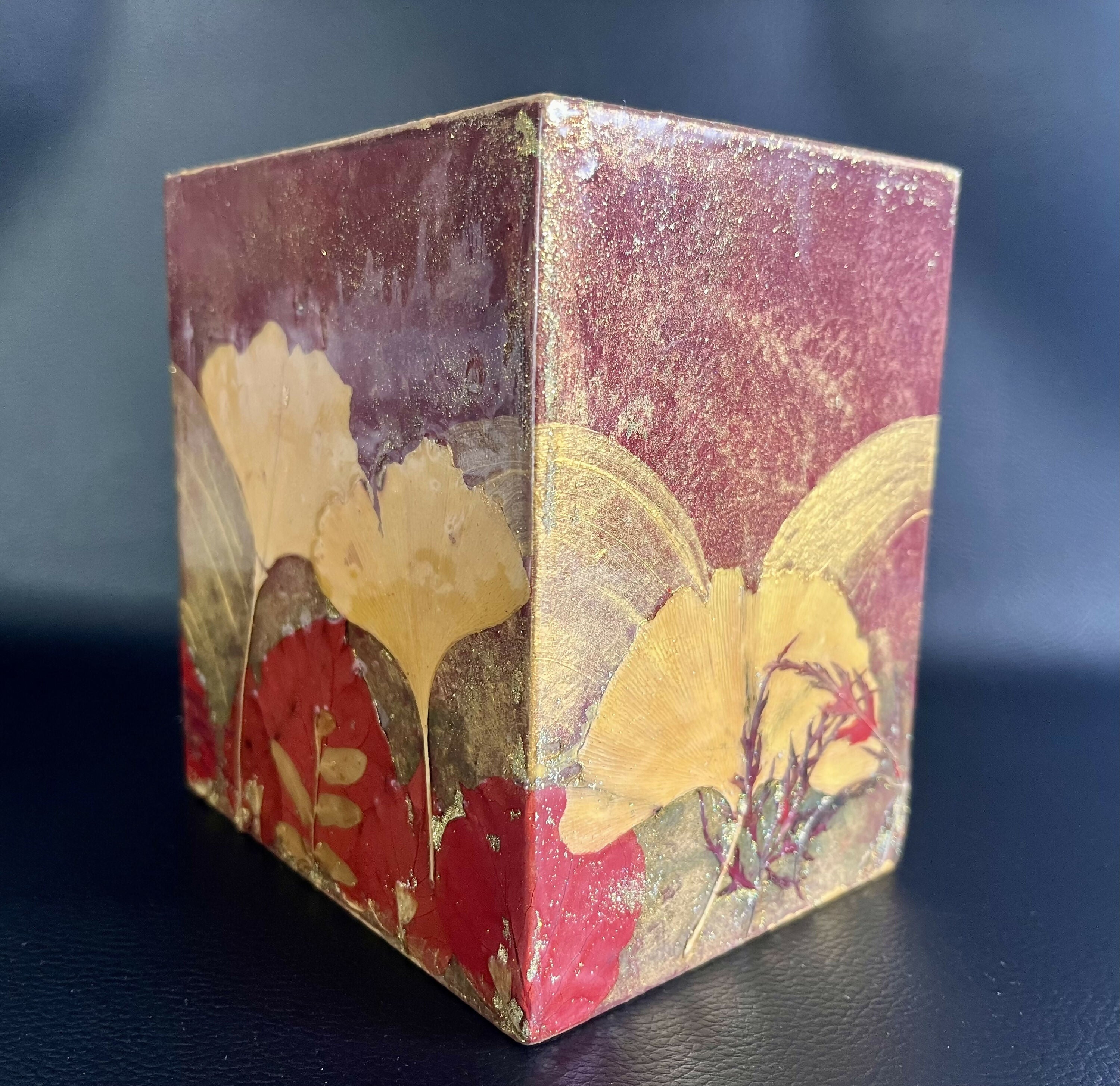 vase_carton_laque_atelier_solange_godard copie | EMPREINTES Paris