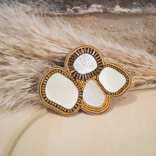 Broche 4 cellules dorée | EMPREINTES Paris - EMPREINTES Paris