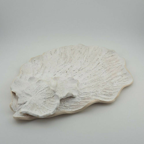 plateau_decoratif_en_porcelaine_papie_fleur_de_lune_atelier_coccinelle copie | EMPREINTES Paris - EMPREINTES Paris