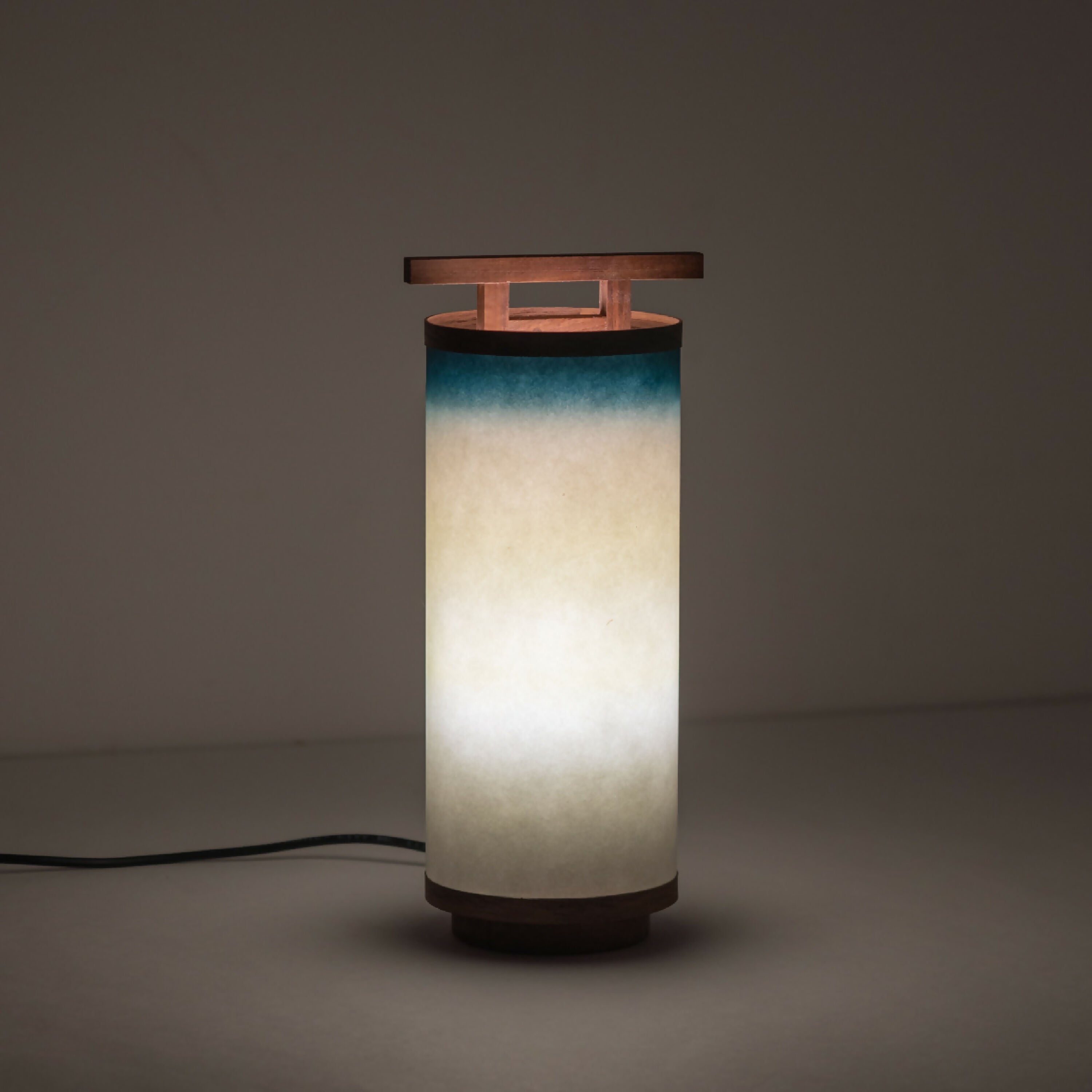 lampe_torii_p_b_vej_prange copie | EMPREINTES Paris