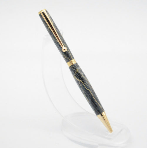 stylo_bille_en_dentelle_de_calais_caudry_i004_benjamin_pamart copie | EMPREINTES Paris - EMPREINTES Paris