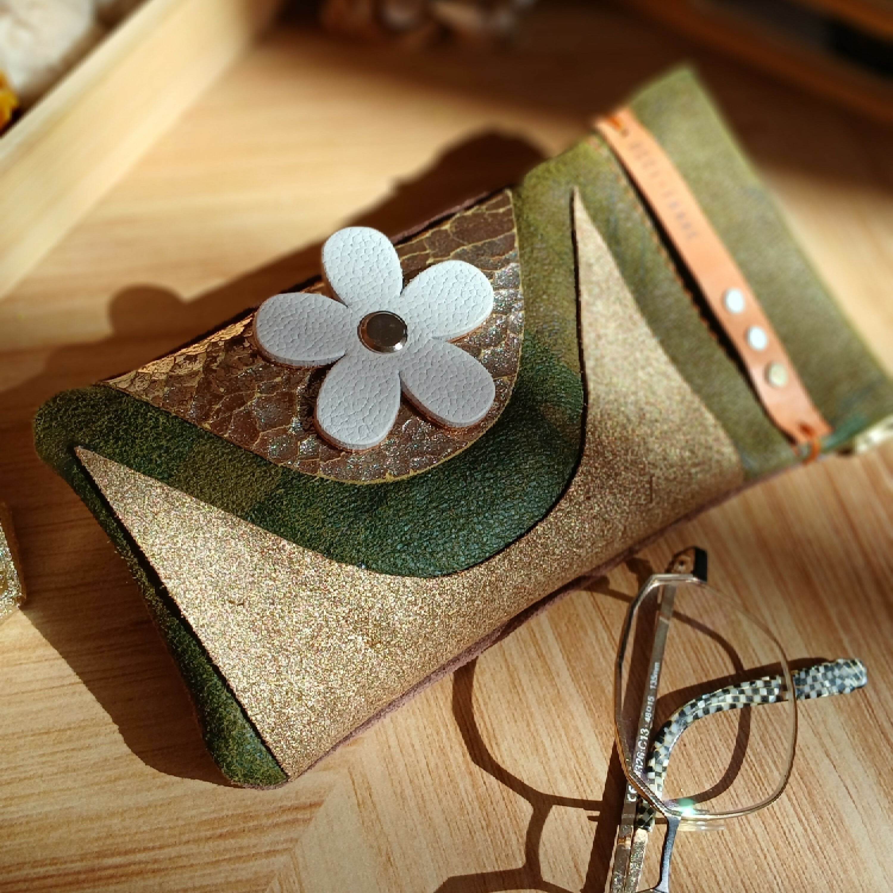 etui_a_lunettes_flower_occi_tanne copie | EMPREINTES Paris