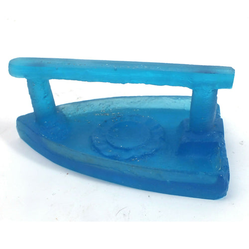 Petit fer à repasser en pâte de cristal | EMPREINTES Paris - EMPREINTES Paris